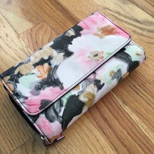 Floral Wallet with Zipper Pocket